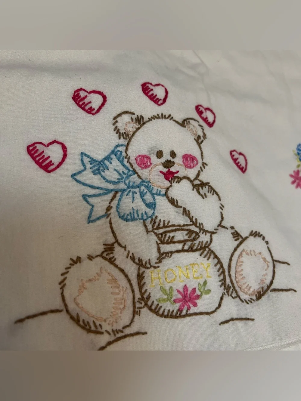 Vintage Set 4 Embroidered Crochet Pillowcases Dogs Bears Cottage Farmhouse Linen